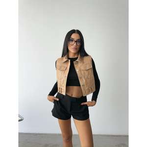 Ropa Exterior DER Beige Crop Eyes - Product Image 4