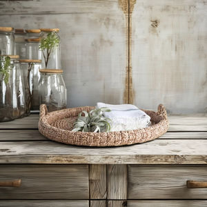 Plateau rond en jonc de mer tressé avec poignées - Organisateur de vanité naturel |   Nettoyage ponctuel uniquement |   Tienphong Vente en Gros 2025 - Product Image 3