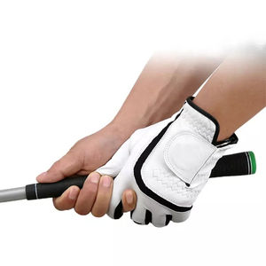 Gant de golf antidérapant Gants de golf réglables avec fermeture à la main Gants de golf blancs en peau de mouton pour hommes et femmes - Product Image 5