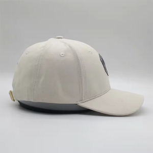 หมวกเบสบอล5แผงสำหรับทุกเพศหมวกสำหรับเล่นกีฬาวิ่งมีรูเลเซอร์ระบายอากาศได้ดีมีลายปักกันน้ำ - Product Image 5