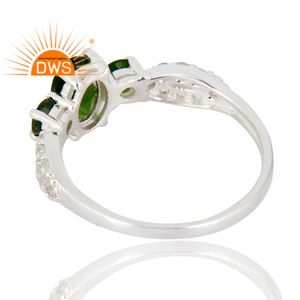 แหวนเงินแท้สเตอร์ลิงประดับด้วยคริสตัลไดโอไซด์ธรรมชาติและโทแพซสีขาว งานฝีมืออินเดีย ผู้ผลิตเครื่องประดับสั่งทำพิเศษ - Product Image 3