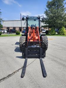 Cargadora de Ruedas Compacta Kubota R640 |   Cargador Frontal Articulado Kubota Usado |   Máquina Cargadora para Construcción y Agricultura - Product Image 6