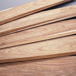 Matériaux de Revêtement de Sol en Bois Umbila de Qualité Supérieure en Provenance des États-Unis, Choix Parfait pour les Hôtels et les Intérieurs Élégants, Disponible Maintenant - Product Image 2
