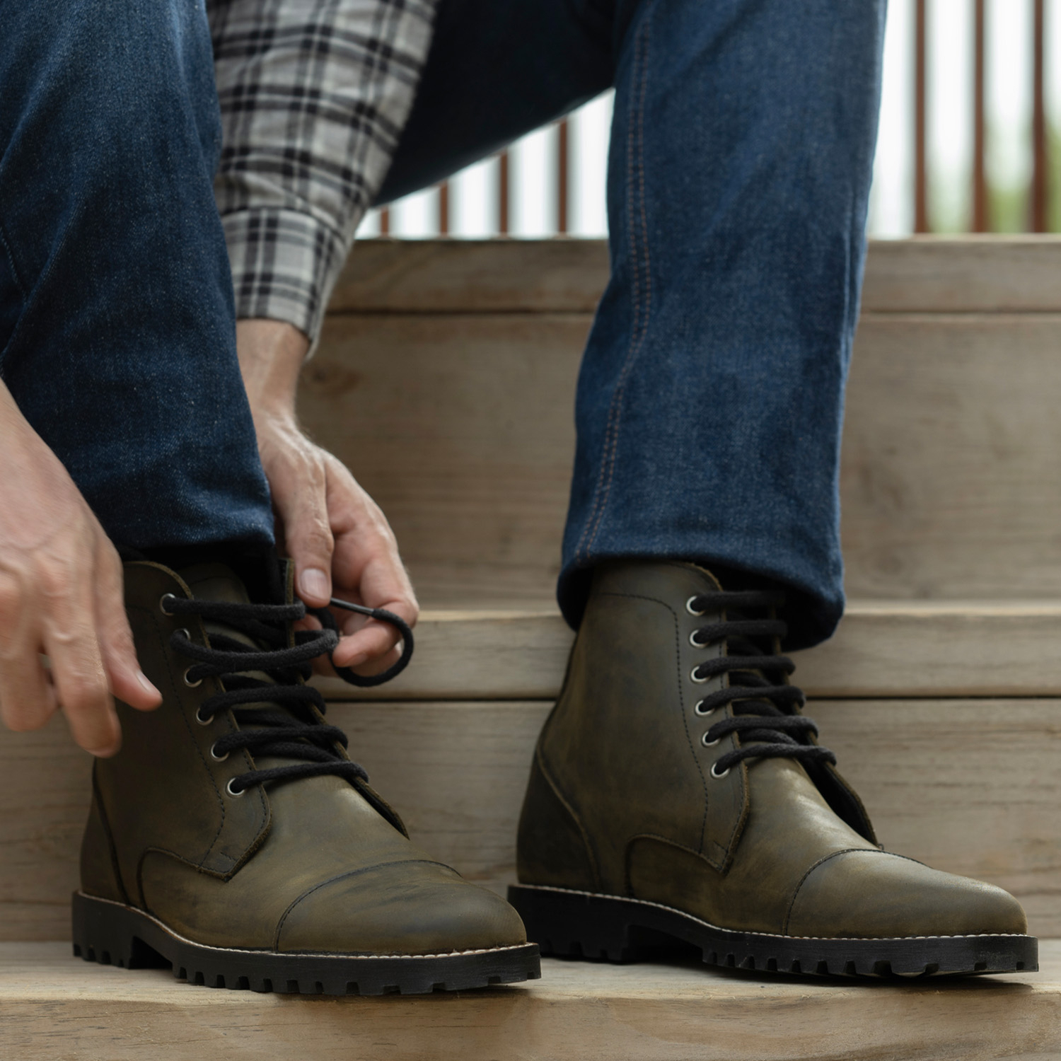 Stylish Olive Leather Men\'s Boots High-Quality Wholesale Formal Boots Men main image 4