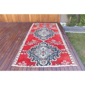 5x9.7 ft Vintage Rug, <b>Red</b> Floral Turkish Rug <b>Wool</b> - Product Image 1