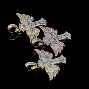 Pendentif croix personnalisé en or rose 18 carats avec diamants Moissanite, style Hip Hop glacé, pour femme, idéal pour mariage et soirée - Product Image 1