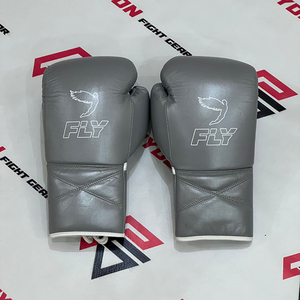 ถุงมือชกมวยคุณภาพพรีเมียม รุ่นยอดนิยม หรูหรา หนังแท้ ทนทาน ปรับแต่งได้ พร้อมเชือกผูกแบบซุปเปอร์ ให้ความสบาย ถุงมือชกมวยสำหรับการแข่งขัน - Product Image 4