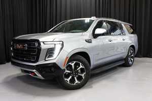Gran Promoción 2024: Yukon XL AT4 5.3L EcoTec3 V8 con 355 hp y 383 lb ft de torque. - Product Image 2