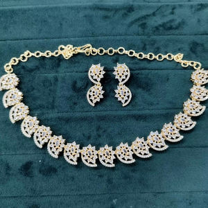 Latest Ethnic Indian Fashion Necklace for <b>Women</b> Antique Gold Plated with Zircon for Weddings Wholesale <b>Jewellery</b> Manufacturing - Product Image 2