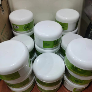 Amla ครีม & น้ำมันใส่ผมสมุนไพรออร์แกนิกสำหรับบำรุงผมให้ความชุ่มชื้นดูแลหนังศีรษะเพื่อการเจริญเติบโตของเส้นผม - Product Image 1