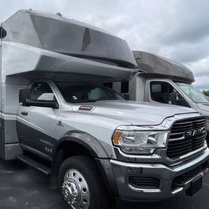 VENTE - Caravane de camping d'occasion 2024 D-y-n-a-m-a-x I-s-a-t-a 5 34DS4X4 - Structure en fibre de verre - Tout-terrain - Product Image 1