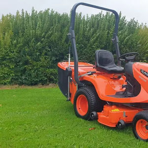 Cortacésped industrial del motor diesel GR2120 con la caja de la hierba 18V Hecho en CA - Product Image 1