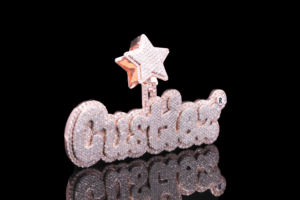 Colgante Personalizado de Acero Inoxidable de Primera Calidad con Diamantes de Imitación Estilo Hip Hop - Product Image 3