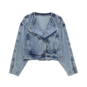 2026 Nouvelle Veste en jean vintage délavé pour femme, personnalisable OEM, avec fermeture éclair, style motard, coupe courte - Product Image 1