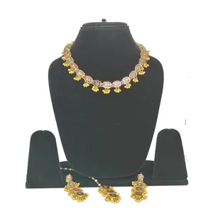ชุดเครื่องประดับเจ้าสาวแบบชั้นเดียวประดับลูกปัดสีเหลืองแบบ Kundan ชุบทอง สำหรับงานแต่งงาน สำหรับเครื่องประดับเสริม - Product Image 4