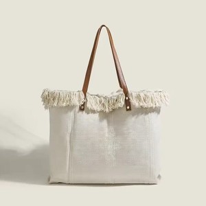 กระเป๋าโท้ทผู้หญิงทำมือ ปรับขนาดได้ ผ้าแคนวาสเนื้อหนา แต่งพู่ ใช้ได้ที่ชายหาด สกรีนโลโก้ได้ เป็นมิตรกับสิ่งแวดล้อม รีไซเคิลได้ - Product Image 4