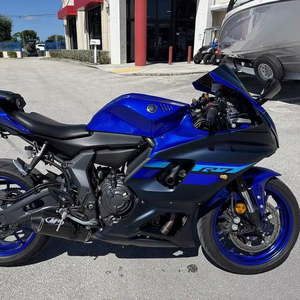 Moto YZF-R7 2024 - Product Image 1