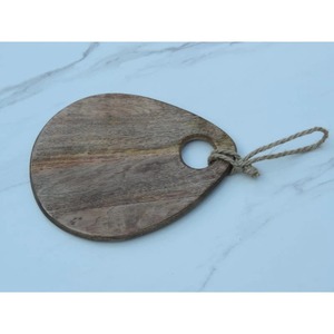 Planche à découper en bois avec finition lisse idéale pour couper la viande, les légumes, les fruits, le pain et le fromage à la maison et à usage commercial - Product Image 4