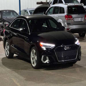 Audi A3 Premium 40 TFSI 2023 en excellent état - Product Image 1