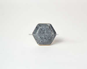 Bouton de tiroir rond en résine et marbre Standard et élégant Poignée de meuble Bouton en bois de marbre de luxe à des prix abordables - Product Image 3