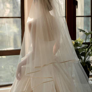 Vestido de Novia Moderno de Lujo, Satinado, Sin Mangas, Sin Tirantes, Estilo Princesa, Materiales Personalizables, Volantes en Capas, Opciones de Tallas Grandes - Product Image 2