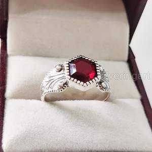 Anillo de Plata de Ley 925 con Piedra Preciosa de Granate Natural, Anillo Apilable Pequeño y Delicado, Joyería para Mujer, Piedra de Nacimiento de Enero - Product Image 5