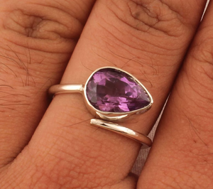 แหวนเงินสเตอร์ลิงประดับพลอยอเมทิสต์ทรงหยดน้ำทำด้วยมือปรับได้925ดีไซน์ไม่เหมือนใครของขวัญ - Product Image 1