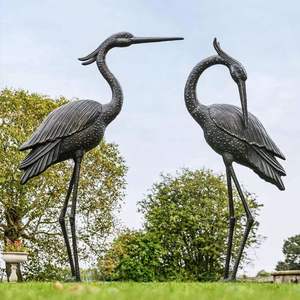 Escultura de animal de hierro detallada hecha a mano para espacios artísticos de hogar y jardín con apariencia y sensación rústica creativa - Product Image 3