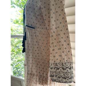 เดรสยาวสไตล์โกธิคแบบจีน แต่งโครเชต์  ลายเพชร  ซิป  ขอบเอวยางยืด  ผ้าชีฟอง  ไซส์ 3X สำหรับสาวออฟฟิศและออกงานกลางคืน - Product Image 3