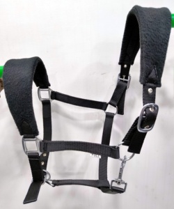 Cabestro de caballo de propileno polivinílico ligero con cinta de piel de visón y accesorio de hierro Material de nailon estilo sillín inglés acolchado - Product Image 4