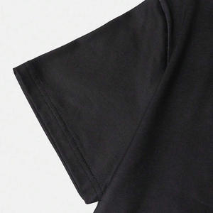 เสื้อยืดผ้าฝ้ายโอเวอร์ไซส์ทรงหลวมพอดีตัวสำหรับผู้ชายสวมใส่สบายในฤดูร้อนและมีป้ายปักพิมพ์ลายตามสั่ง - Product Image 3