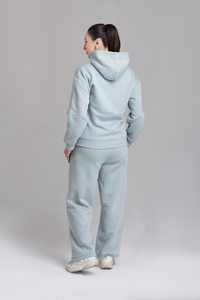 Dernier survêtement durable de grande taille pour femmes avec logo personnalisé motif solide 100% coton écologique pour l'hiver une utilisation en extérieur respirant - Product Image 3