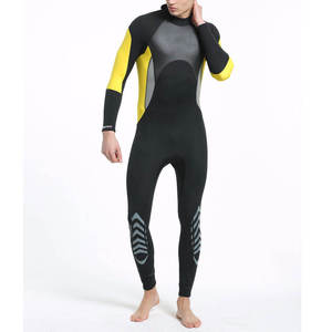 Nouveauté : Combinaison de natation en néoprène pour homme, col montant, qualité supérieure |   Maillot de bain imperméable avec fermetures éclair latérales et logo personnalisé imprimé - Product Image 4