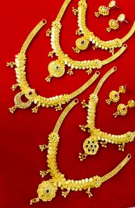 Ensemble de bijoux de mode vintage de la collection du fabricant indien 2024 cuivre plaqué or 24 carats comprenant des broches de collier conçues par les États-Unis - Product Image 4