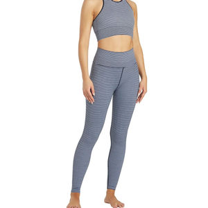 Pantalon de yoga élastique taille haute à sublimation personnalisée pour femmes avec imprimé léopard et logo Leggings à séchage rapide - Product Image 4