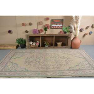 พรมตุรกีวินเทจขน9.7ft เบจสีเขียวขนาด5.7 X ถักทอแบบแบนมีลวดลายปะติดสำหรับตกแต่งห้องนั่งเล่นหรือใช้ในห้องโถง - Product Image 1