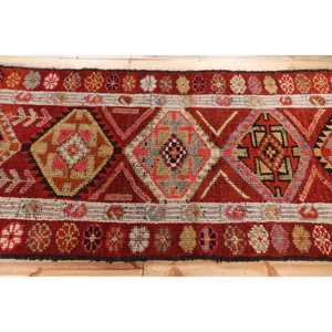 Tapis Herki vintage 3x12,7 pieds, tapis turc en laine rouge à motifs floraux - Product Image 3