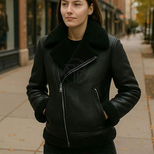 Chaqueta de Cuero Shearling de Corte Moderno con Diseño Transpirable de Punto, Exterior Suave y Forro Afelpado - Product Image 4