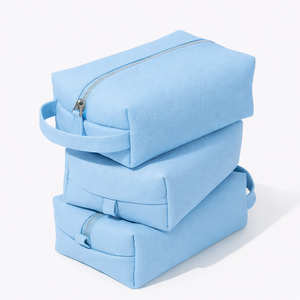 Bolsa de Aseo de Cuero de Alta Gama para Hombre, Personalizable con Logotipo, Impermeable, Ecológica, Nueva, en Oferta, con Cierre - Product Image 1