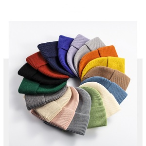 หมวกบีนนี่ผ้าไหมมีซับในผ้าซาตินมีโลโก้ตามสั่งแฟชั่นดีไซน์ใหม่สำหรับฤดูหนาว - Product Image 2