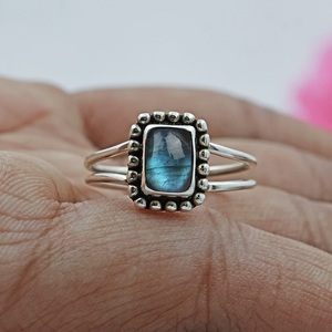 Blue Flashy <b>Labradorite</b> <b>Ring</b> 925 Sterling Silver Minimalist Jewelry Natural Gemstone Spectrolite <b>Ring</b> Boho Style <b>Ring</b> Gift - Product Image 1