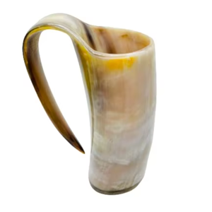 Jarra de Cerveza o Sidra Vikinga Tradicional Hecha a Mano con Cuerno Natural Pulido para Coleccionistas - Product Image 3