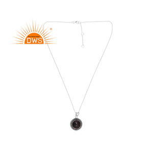 Collier pendentif en obsidienne naturelle avec flocon de neige en argent sterling oxydé dernier cri fabricant de bijoux personnalisés - Product Image 1