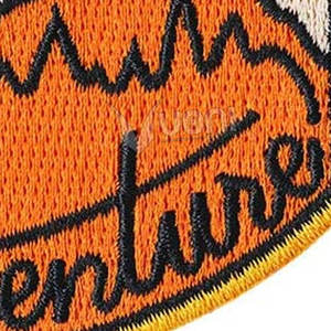 Gran oferta de alta calidad, parches bordados personalizados para planchar, lienzo personalizado, diseño de flores, hecho principalmente de tela, plástico de PVC - Product Image 6