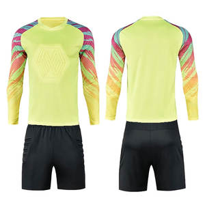 Kit complet de vêtements de football à séchage rapide en polyester 100% de haute qualité Design personnalisé à manches longues avec prix des services OEM - Product Image 3