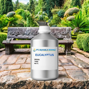 ผู้ผลิตน้ำมันหอมระเหย จำหน่ายน้ำมันยูคาลิปตัสบริสุทธิ์ 100% ขนาด 5 กก. สำหรับทำสบู่และเทียน - Product Image 1