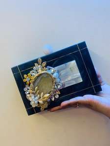 Nueva llegada resina embrague imitación perla chapado en oro Vintage mariposa encanto collar mujer boda sólido enlace cadena completa - Product Image 3