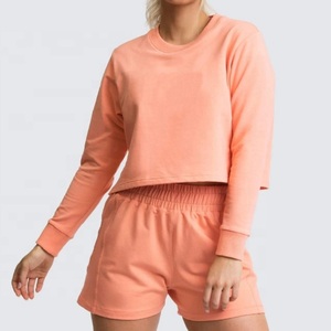 Camiseta de manga larga con cuello de tortuga para chica, camiseta de corte para el trabajo, medias de red con estilo al mejor precio - Product Image 2