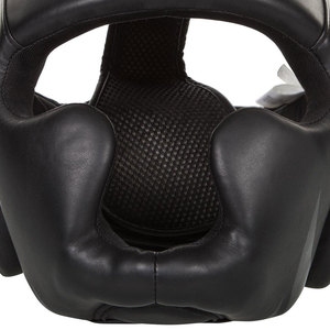 Protection de la tête de qualité supérieure avec rembourrage absorbant les chocs et design confortable, rembourrage durable et ajustement sécurisé pour l'entraînement - Product Image 4