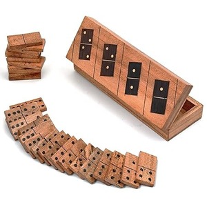 Boîte de jeu d'échecs en bois massif, design personnalisé, nouvelle collection, haute qualité, cadeau décoratif pour la maison, artisanat indien, jouets promotionnels - Product Image 1